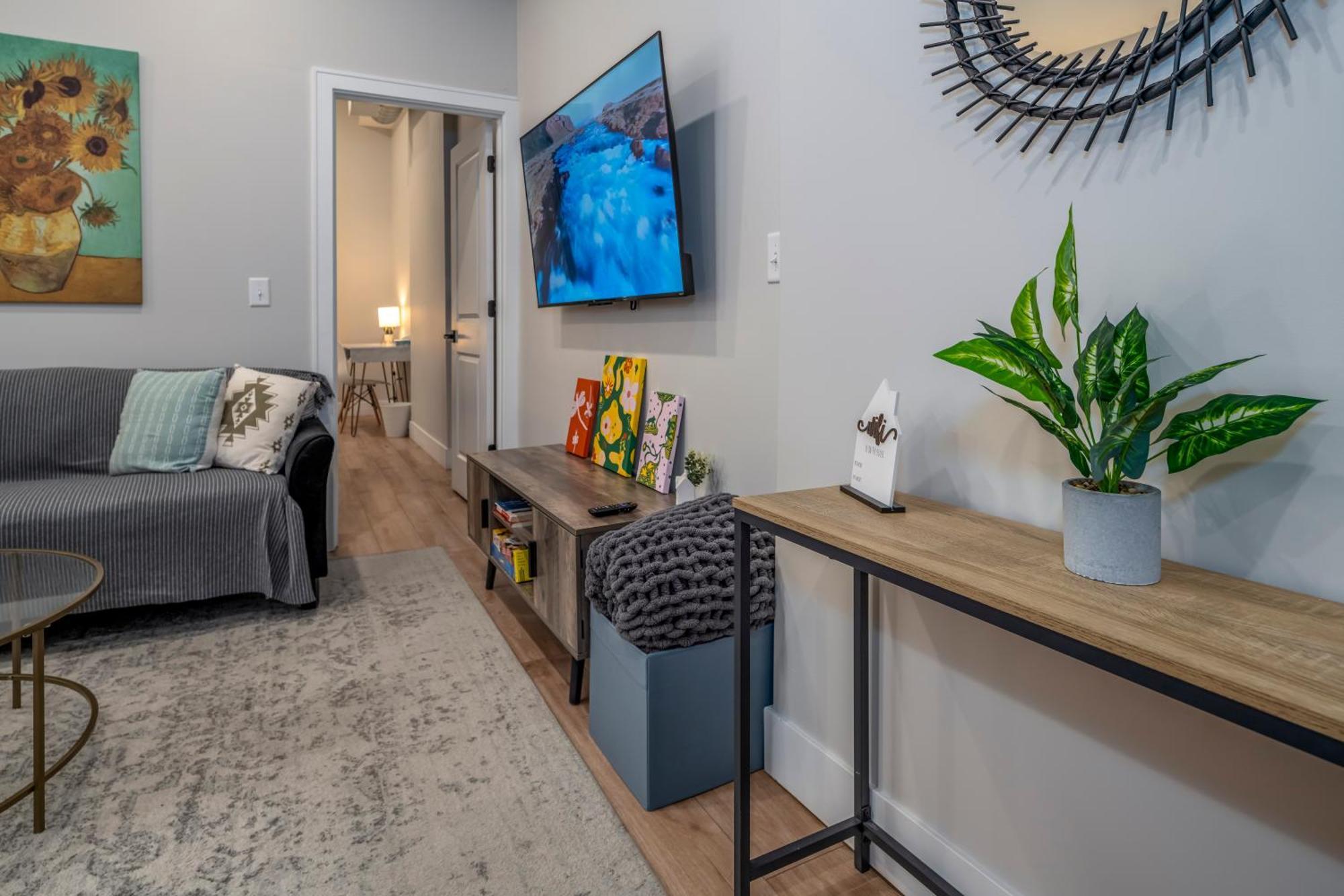 Prime Otr, 3 Lux Queen Beds, Two 55In Tvs, Steps To Tql, Findlay Market, Light Rail, Fast Wifi Cincinnati Zewnętrze zdjęcie