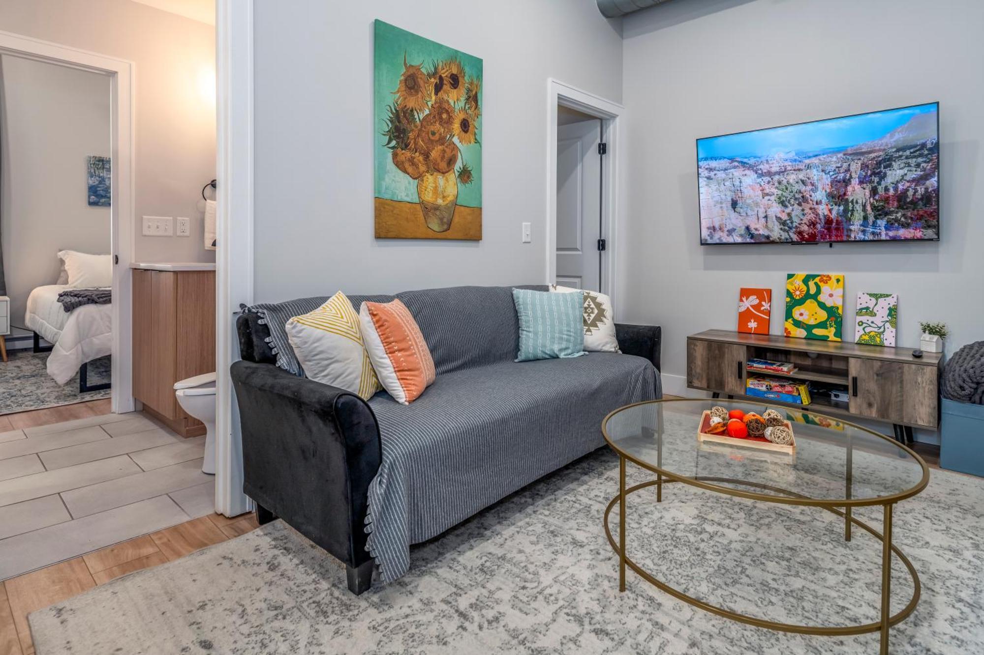 Prime Otr, 3 Lux Queen Beds, Two 55In Tvs, Steps To Tql, Findlay Market, Light Rail, Fast Wifi Cincinnati Zewnętrze zdjęcie