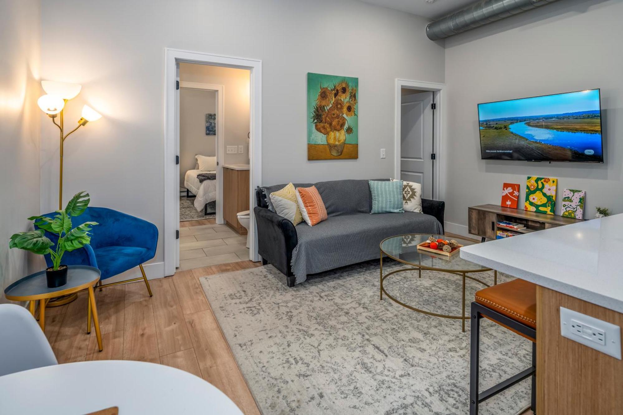 Prime Otr, 3 Lux Queen Beds, Two 55In Tvs, Steps To Tql, Findlay Market, Light Rail, Fast Wifi Cincinnati Zewnętrze zdjęcie